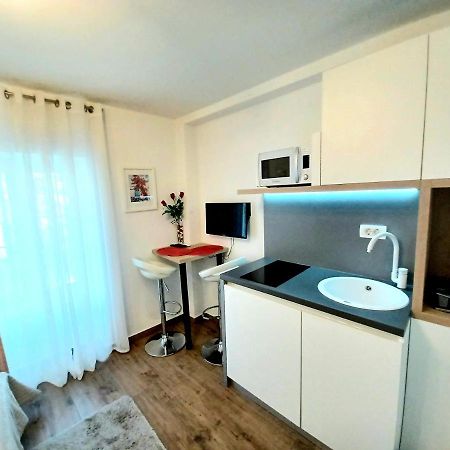 ספליט Studio Apartmani Pomalo/ Take It Easy מראה חיצוני תמונה