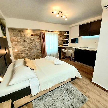 ספליט Studio Apartmani Pomalo/ Take It Easy מראה חיצוני תמונה