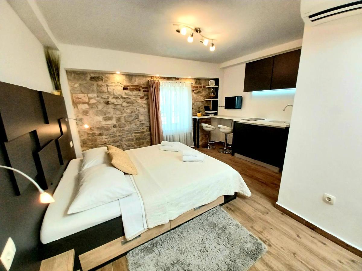 ספליט Studio Apartmani Pomalo/ Take It Easy מראה חיצוני תמונה
